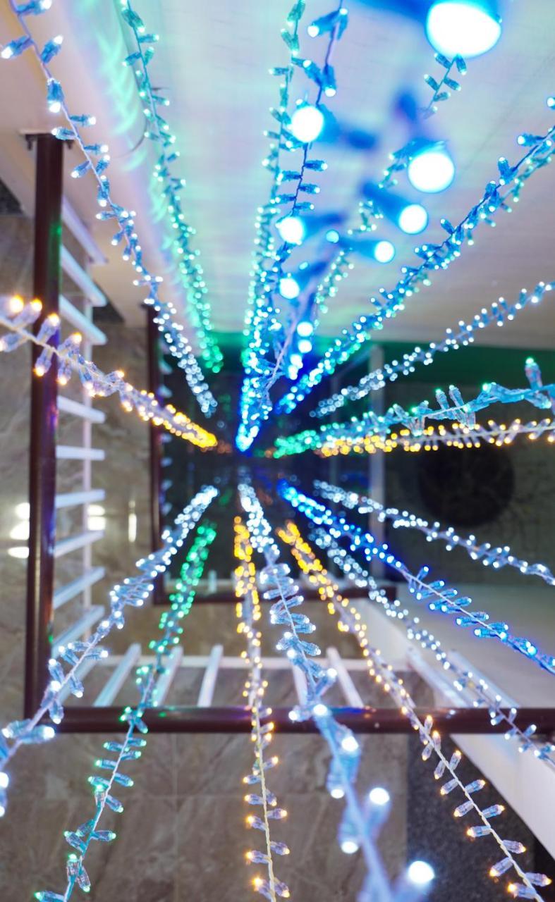 Hung Long Hostel Hue Bagian luar foto