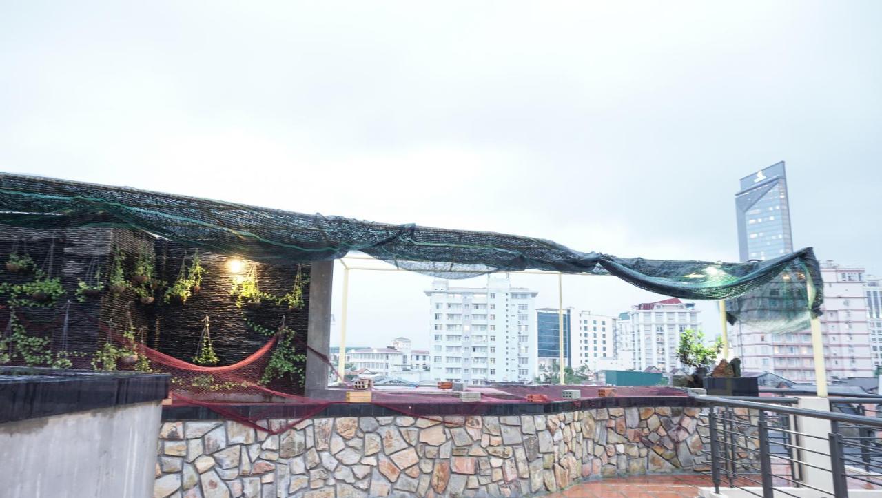Hung Long Hostel Hue Bagian luar foto