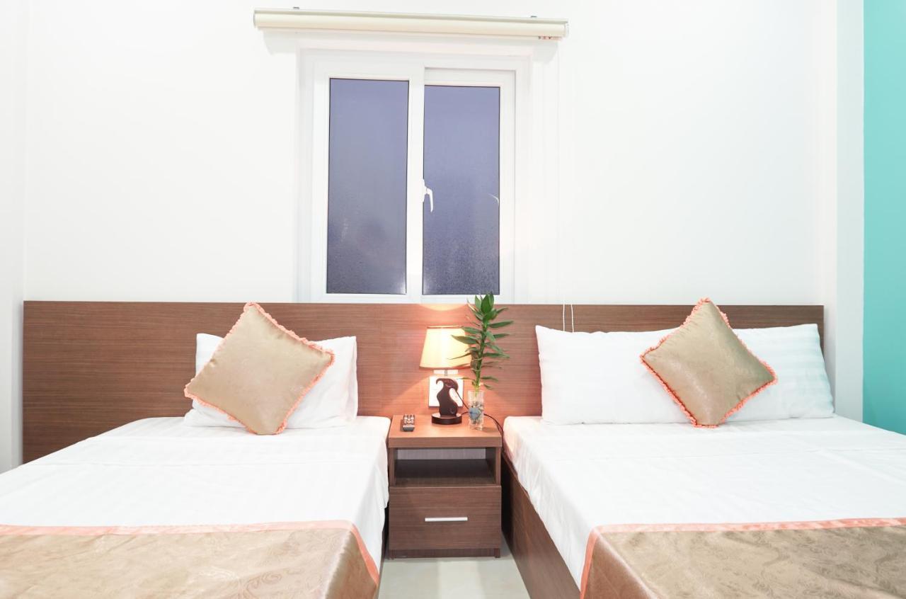 Hung Long Hostel Hue Bagian luar foto